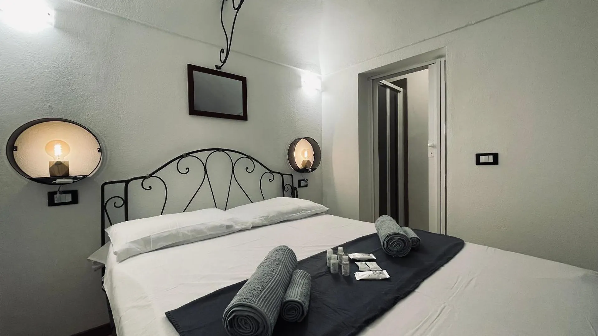 Apartment Casa Del Cuore- Wi-Fi Free Dolceacqua Italy